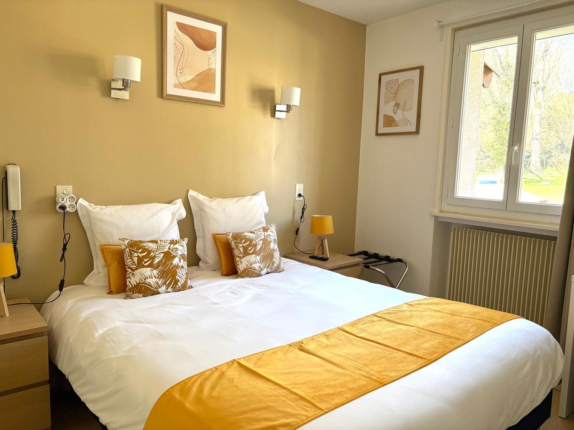 Hotel Comme Chez Soi ชา ภายนอก รูปภาพ